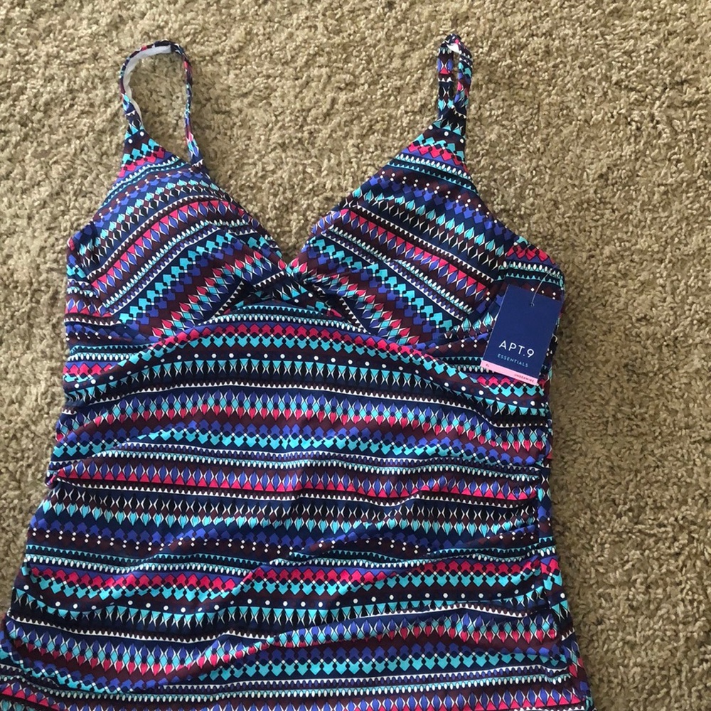 Swim top